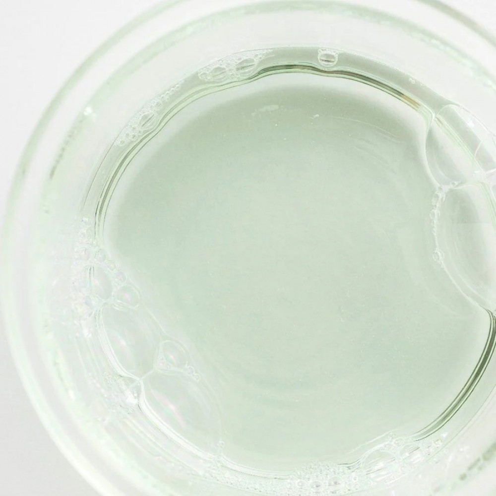 Green Plum Refreshing Cleanser